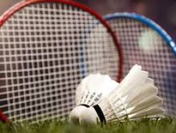 Panduan Latihan Smash Badminton Agar Kekuatan Dan Akurasi Lebih Maksimal
