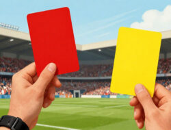 Mengenal Sejarah Kartu Merah dan Kuning: Siapa Penemunya?