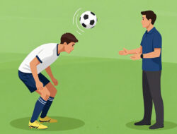Teknik Dasar Menyundul Bola Yang Benar Dan Aman Agar Tidak Terjadi Cedera