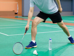 Pentingnya Pemanasan Sebelum Bermain Badminton Agar Otot Tidak Mudah Cedera